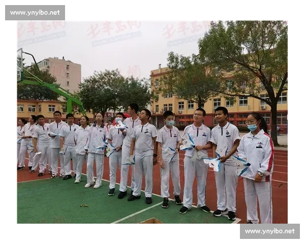 “雨花杯” 航模赛南京开赛：蓝天竞技融文旅